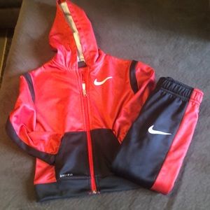 Toddler Boy Nike two-piece
